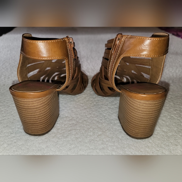 Jellypop Shoes - Picture 9 of 11